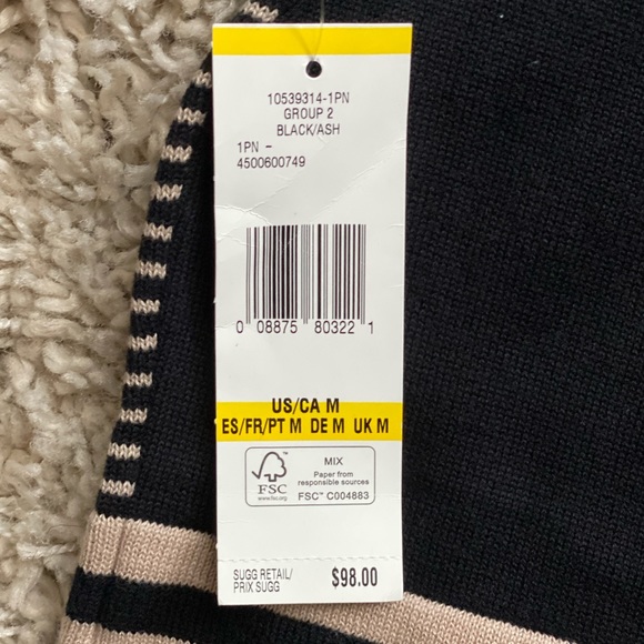 Women’s dress - Picture 4 of 4